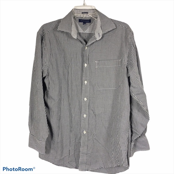 Tommy Hilfiger Classic Fit Button Down Shirt Plaid - Picture 2 of 11
